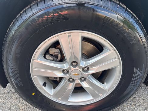 Used 2021 Chevrolet Trax LT FWD image 21