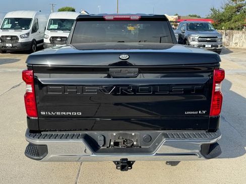 Used 2022 Chevrolet Silverado 1500 LT AWD/4WD image 5
