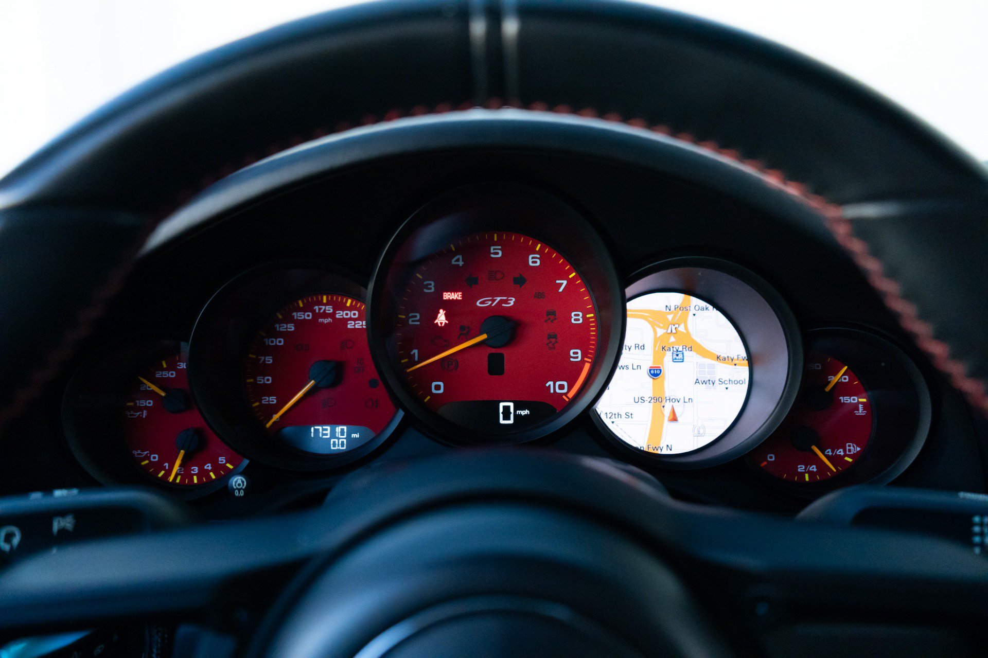 Used 2018 Porsche 911 GT3 RWD image 11