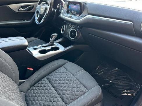 Certified 2020 Chevrolet Blazer LT FWD image 20