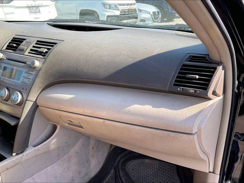 Used 2009 Toyota Camry SE FWD image 21