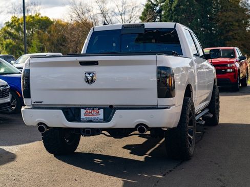 Used 2018 RAM 1500 Sport w/ Sport Premium Group image 9