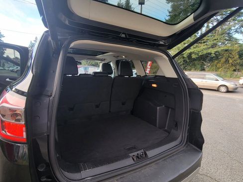 Used 2018 Ford Escape SEL w/ Ford Safe & Smart Package image 16