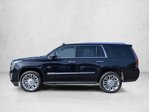 Used 2020 Cadillac Escalade Platinum AWD/4WD image 9