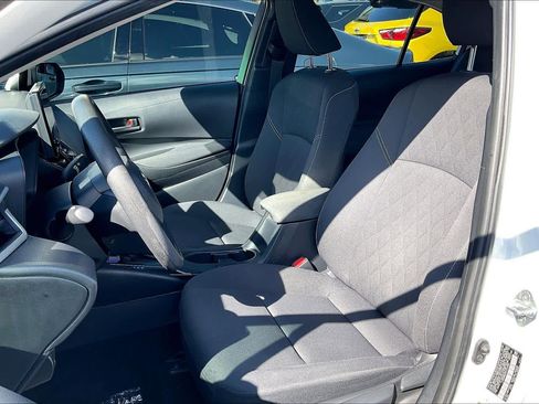 Used 2023 Toyota Corolla LE image 23
