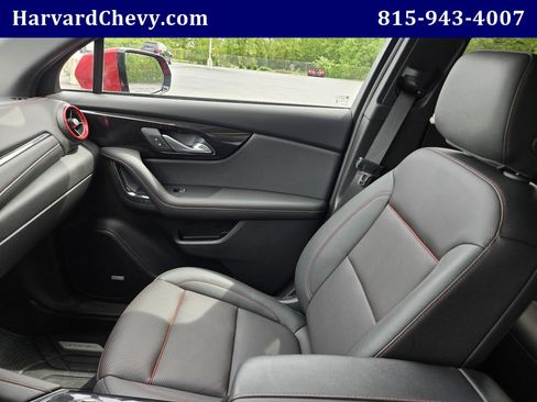 Used 2024 Chevrolet Blazer RS w/ Enhanced Convenience Package AWD/4WD image 15