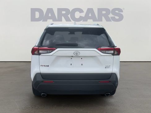 Used 2025 Toyota RAV4 XLE AWD/4WD image 6