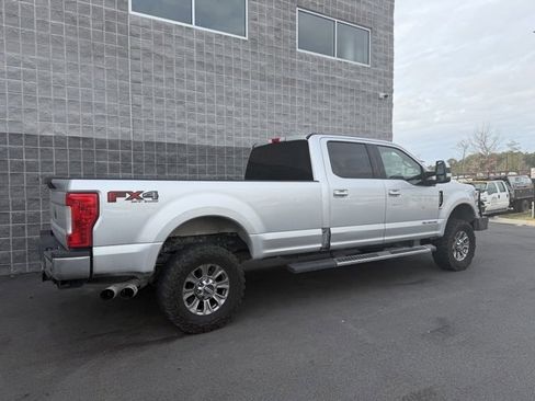 Used 2019 Ford F350 XLT w/ XLT Premium Package image 6