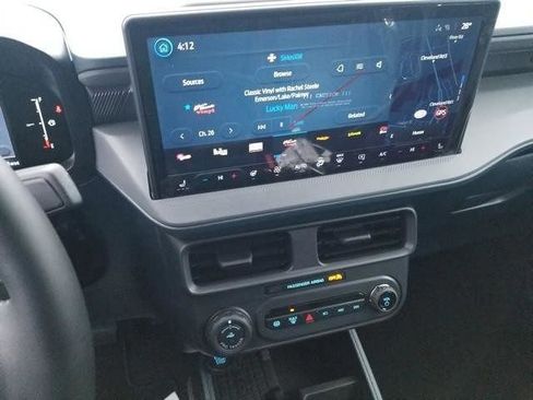 New 2025 Ford Maverick Lariat w/ Black Appearance Package image 22