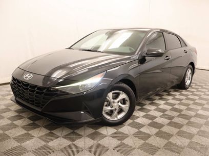 Used 2023 Hyundai Elantra SE