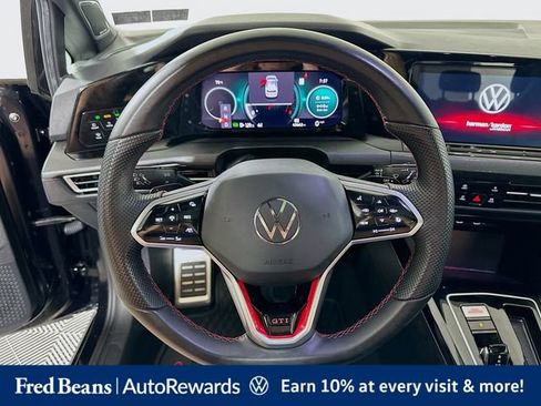 Used 2024 Volkswagen GTI SE FWD image 15