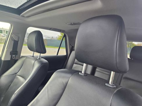 Used 2024 Toyota 4Runner Limited image 25