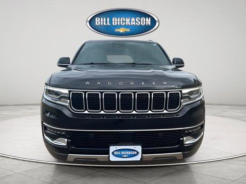 Used 2022 Jeep Wagoneer Series III w/ Flexible Seating Group image 2