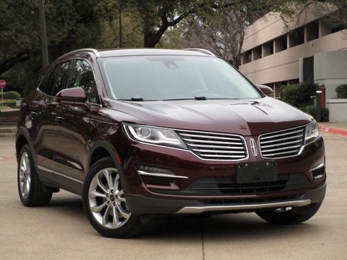 Used 2017 Lincoln MKC Select w/ Select Plus Package image 24