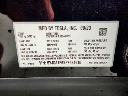 Used 2023 Tesla Model S Plaid AWD/4WD image 25