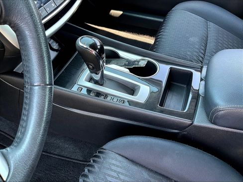 Used 2018 Nissan Altima 2.5 SV FWD image 17