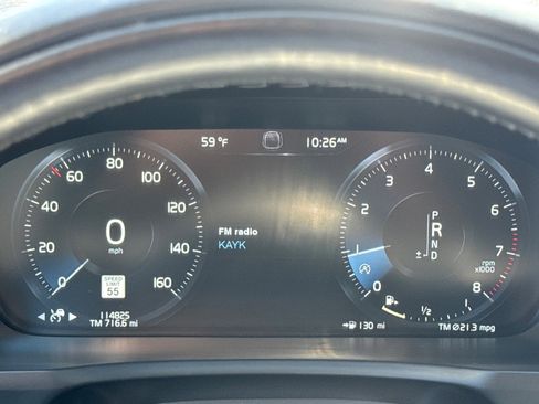 Used 2017 Volvo XC90 T6 Momentum w/ Vision Package AWD/4WD image 17