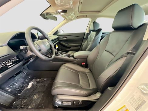 New 2025 Honda Accord EX-L image 22