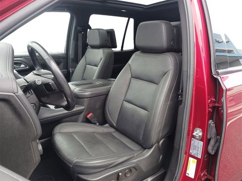 Used 2022 Chevrolet Tahoe Z71 w/ Luxury Package image 28