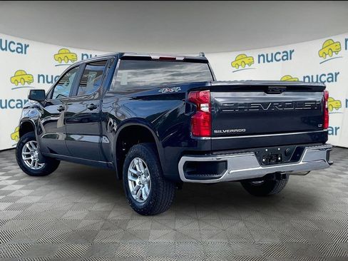 Used 2023 Chevrolet Silverado 1500 LT AWD/4WD image 4