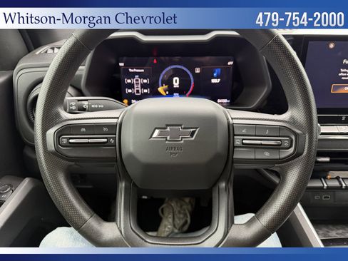 Used 2024 Chevrolet Colorado Trail Boss w/ Technology Package image 15