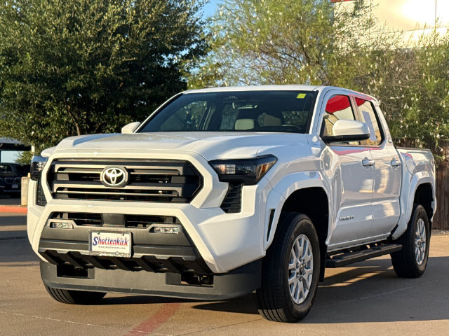Used 2024 Toyota Tacoma SR5 RWD image 3