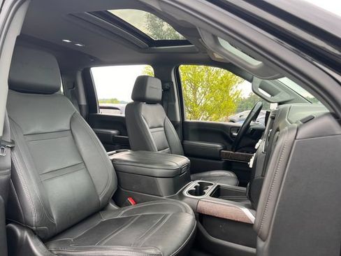 Used 2023 GMC Sierra 2500 Denali w/ Denali Ultimate Package AWD/4WD image 34