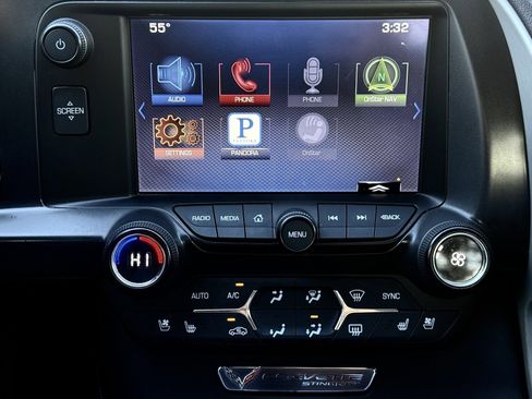 Used 2014 Chevrolet Corvette Stingray Coupe w/ 2LT Preferred Equipment Group image 27