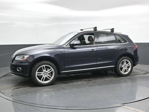 Used 2017 Audi Q5 2.0T Premium Plus w/ Technology Package AWD/4WD image 8
