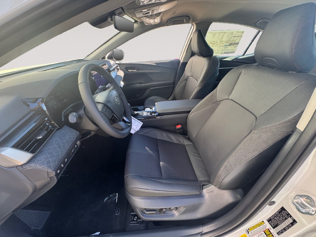 New 2027 Toyota Camry XLE FWD image 9