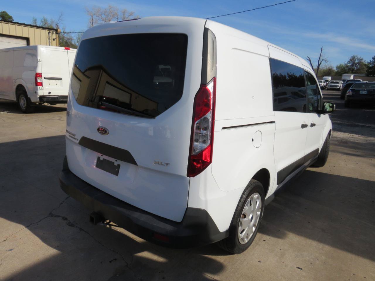 Used 2016 Ford Transit Connect XLT FWD image 4