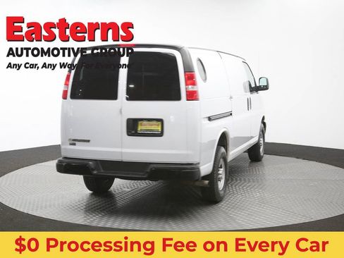 Used 2021 Chevrolet Express 3500 w/ Driver Convenience Package RWD image 35