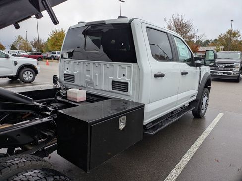 New 2025 Ford F450 XL image 35