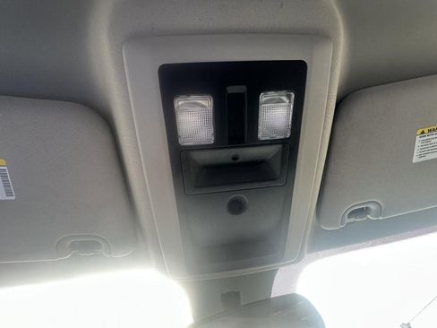 Used 2018 RAM 1500 Express w/ Express Value Package image 31