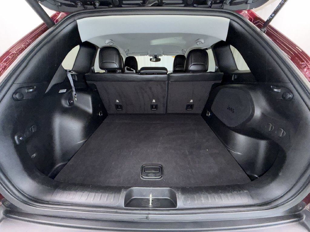 Used 2019 Jeep Cherokee Limited AWD/4WD image 14
