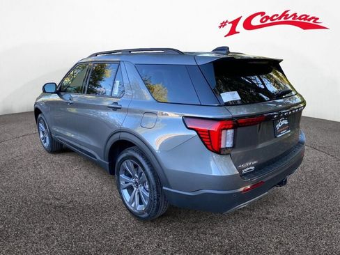 New 2026 Ford Explorer Active w/ Active Comfort Package image 5