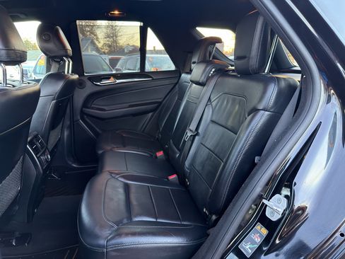 Used 2018 Mercedes-Benz GLE 43 AMG 4MATIC image 16