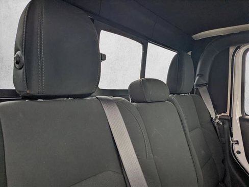Used 2025 RAM 2500 Laramie AWD/4WD image 13