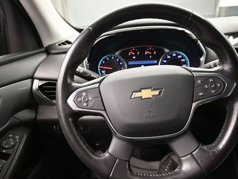 Used 2020 Chevrolet Traverse LT AWD/4WD image 8