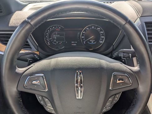 Used 2019 Lincoln MKC Reserve w/ MKC Climate Package FWD image 30