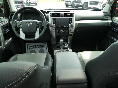 Used 2021 Toyota 4Runner SR5 Premium w/ Moonroof Package AWD/4WD image 22