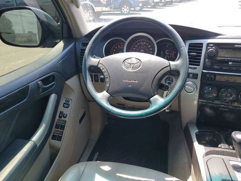 Used 2007 Toyota 4Runner Limited AWD/4WD image 14