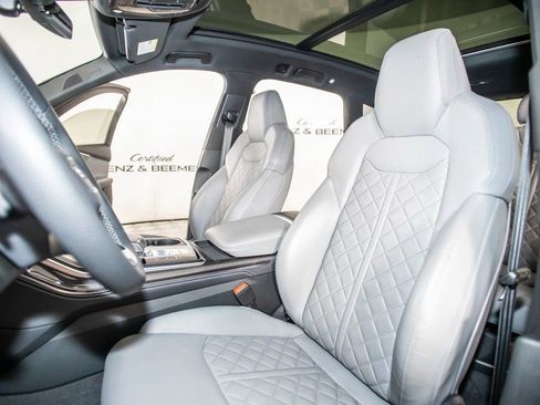 Used 2024 Audi SQ7 Prestige image 43