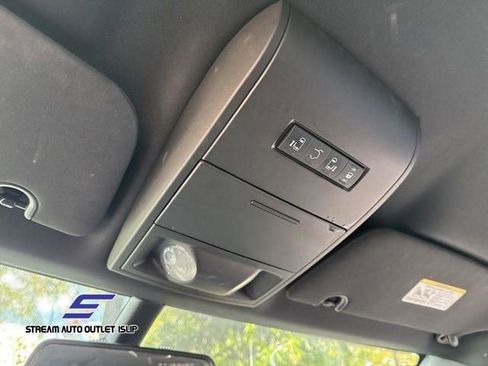 Used 2019 Dodge Grand Caravan SXT image 48