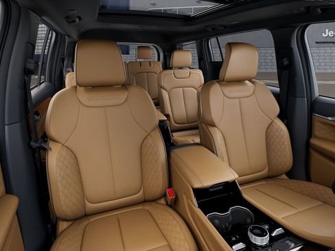 New 2026 Jeep Grand Cherokee L Summit w/ Obsidian Package AWD/4WD image 17