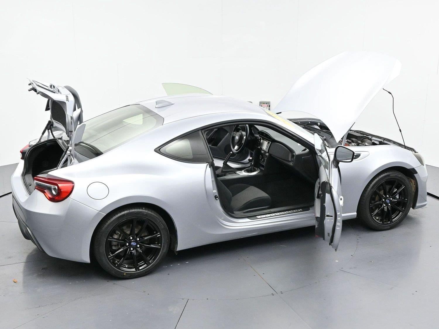 Used 2018 Subaru BRZ Premium RWD image 31