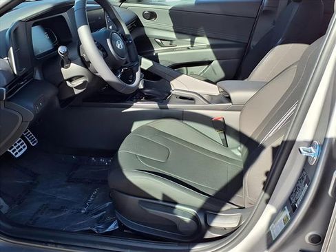 New 2025 Hyundai Elantra Sport image 16
