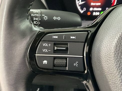 Certified 2024 Honda HR-V EX-L image 10