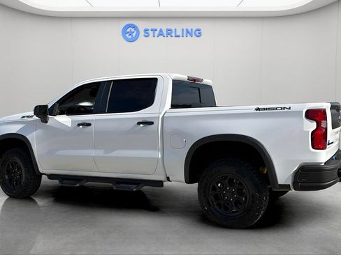 Certified 2024 Chevrolet Silverado 1500 ZR2 w/ ZR2 Bison Edition AWD/4WD image 4