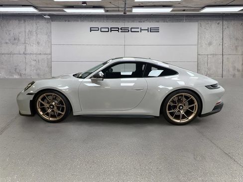 Certified 2022 Porsche 911 GT3 RWD image 2
